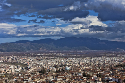 Bursa yine buz kesti! Meteoroloji'den hafta sonu için sıcaklık ve yağış uyarısı... (20 Aralık 2024 Bursa hava durumu)