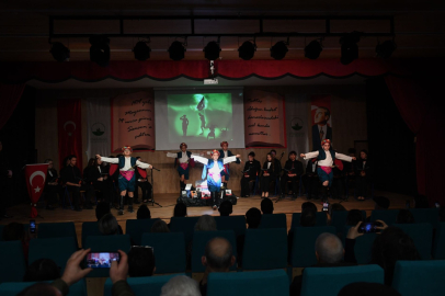 Nutuk Bursa Osmangazi’de teatral gösteriyle anlatıldı