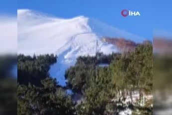 Erzurum Palandöken'de çığ düştü! O anlar kameralara yansıdı...