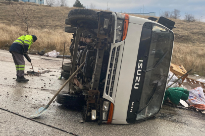 Ankara'da kayan hafriyat kamyonu 11 araca çarptı