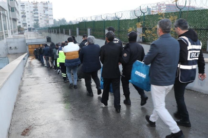 Rüşveti rutin hale getirmişler! 100'den fazla gözaltı: Aralarında çok sayıda kamu çalışanı da var...