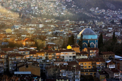 Meteoroloji'den Bursa'ya yeni hafta uyarısı geldi: Sıcaklık düşüyor, yağış geliyor... (23 Aralık 2024 Bursa hava durumu)