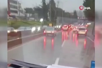 Bursa'da fermuar sistemi ile yolu böyle açtılar