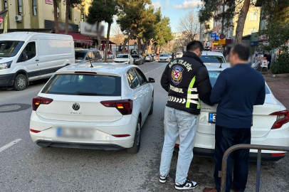 İstanbul Beykoz'da trafiği tehlikeye düşüren 2 sürücü yakalandı