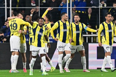 İşte Mourinho'nun 2025 model Fenerbahçe 11'i