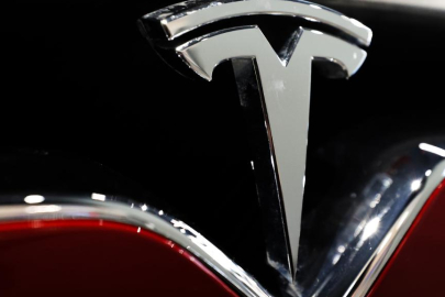 ABD'deki yaklaşık 2,6 milyon Tesla otomobili incelenecek