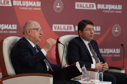 Bakan Güler, Valiler Buluşması'na katıldı