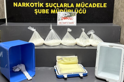 İzmir'de  piknik termosundan 5 kilogram uyuşturucu çıktı