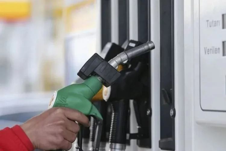 Akaryakıtta fiyat değişti: Benzine indirim geldi (25 Mayıs Akaryakıt Fiyatları)