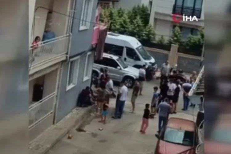 Bursa'da trafik kazası! Haberi duyan genç kız hastaneye koştu: Nişanlısı için ağladı
