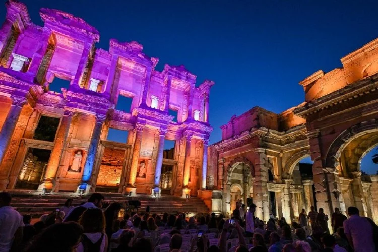 Uluslararası Efes Opera ve Bale Festivali 29 Haziran'da başlayacak