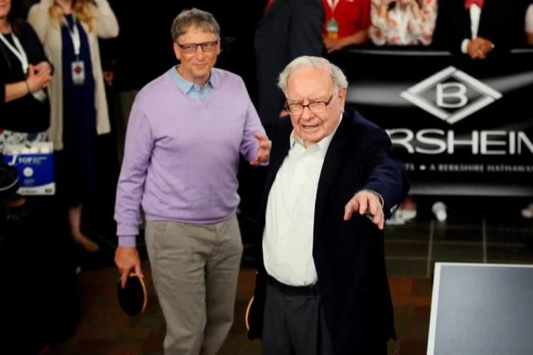 Ünlü milyarder Warren Buffett'tan 5.3 milyar dolarlık rekor bağış